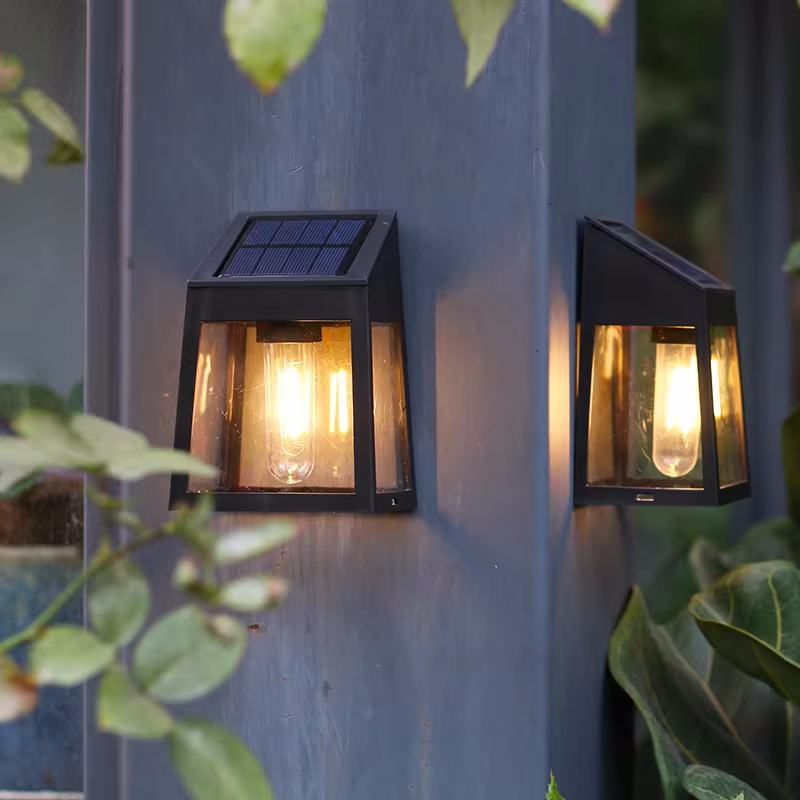 Applique Murale Solaire en Tun - Photocell Outdoor Lighting avis et prix